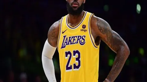 查洛巴与科尔威尔携手获赞；凯塞多尽显从容风采