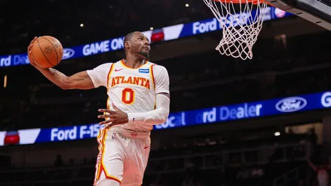 英超本轮最强阵容揭晓：萨拉赫领衔，伊萨克、索博、万比萨卡入选