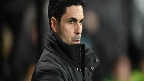 沃尔夫斯堡主场1-3败北多特，德甲主场失利